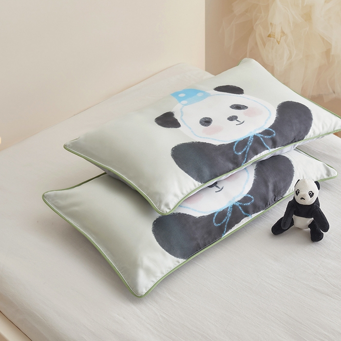 91家纺网 家纺一手货源 找家纺 荷马之梦  2025新款系列——A类60s原创手绘卡通儿童枕套 胖达