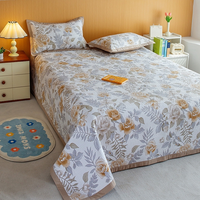 91家纺网 家纺一手货源 找家纺 晨晨家纺2025新款双面全棉床盖款三件套 春日繁花