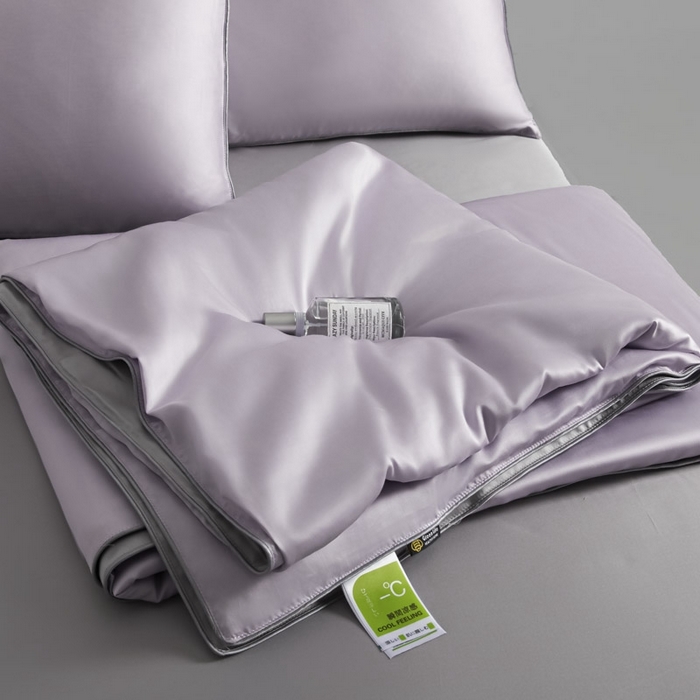 91家纺网 家纺一手货源 找家纺 AB家纺2025新品A类莱赛尔双拼50天丝空调夏被四件套 云霞紫-烟灰