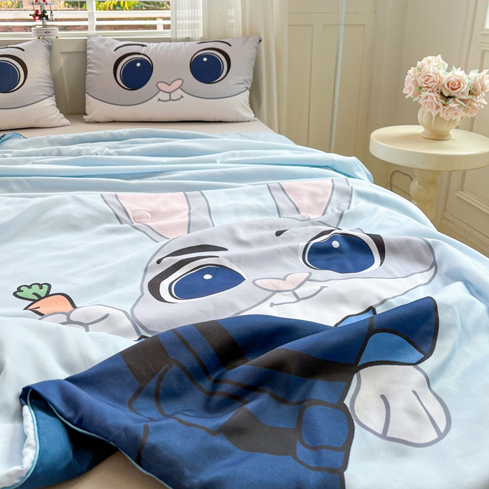 91家纺网 家纺一手货源 找家纺 海岛哥哥 2025新款水洗棉大版卡通夏被 萌萌兔子