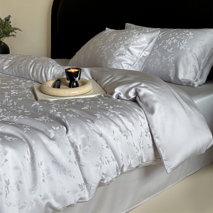 91家纺网 家纺一手货源 找家纺 FORTWO2025新款60支兰精天丝浮雕提花四件套		 慕光