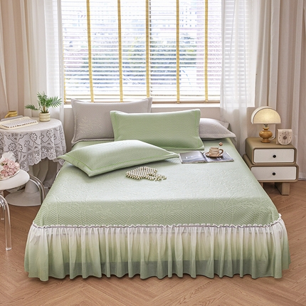 91家纺网 家纺一手货源 找家纺 桂雅居 2025春夏新款高分子凉席三件套床裙款 青草绿