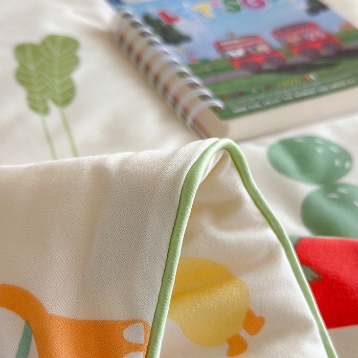 91家纺网 家纺一手货源 找家纺 麦伦家居 2025新款云柔针织棉大豆夏凉被 汽车恐龙