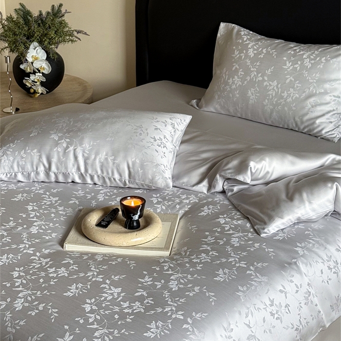 91家纺网 家纺一手货源 找家纺 FORTWO2025新款60支兰精天丝浮雕提花四件套		 慕光