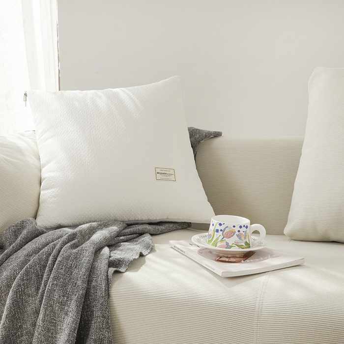 91家纺网 家纺一手货源 找家纺 番茄+ 2025新款简约全棉色织抱枕被 月白