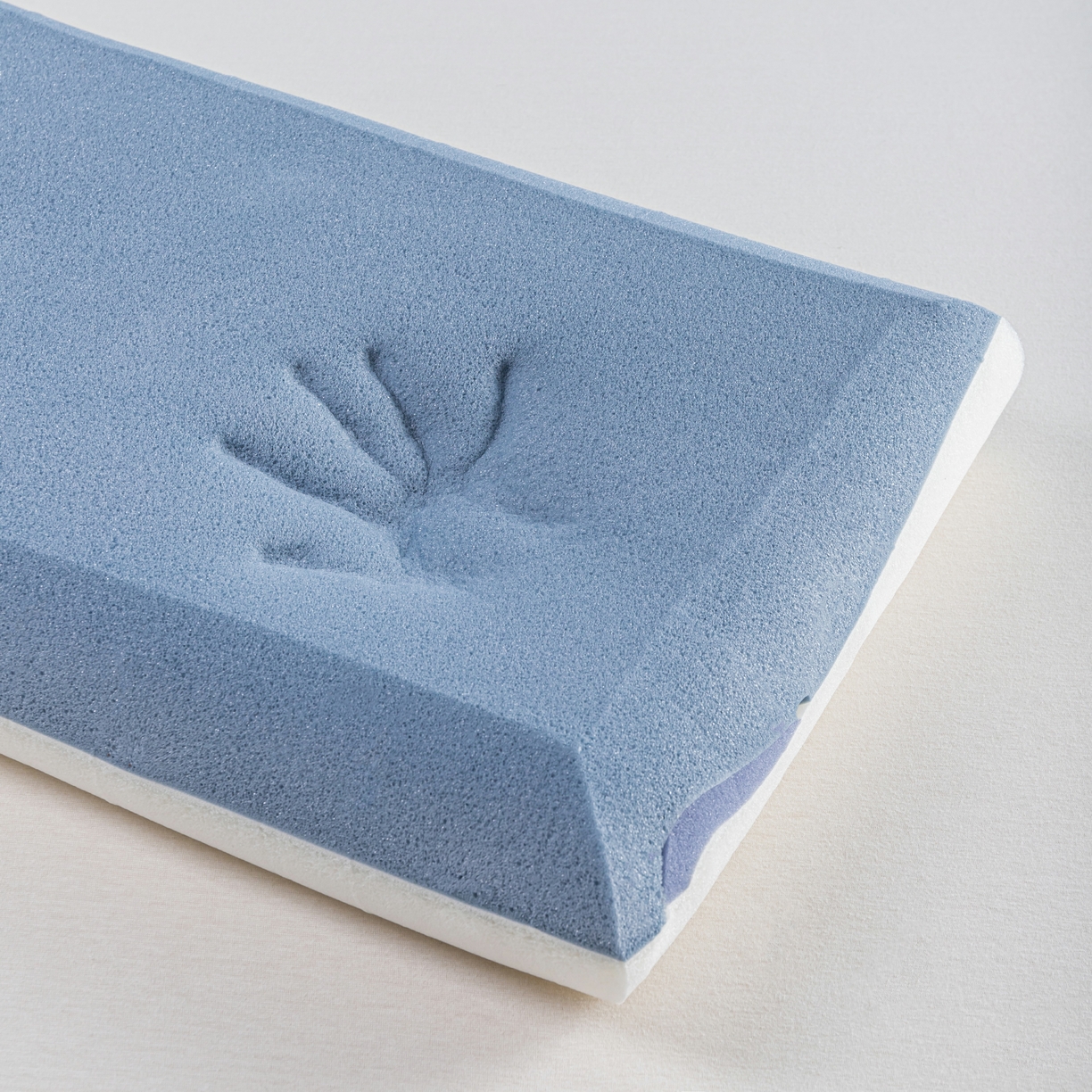 91家纺网 家纺一手货源 找家纺 （总）野马寝具跨境电商2025新款亚某朵星球深睡记忆枕枕头枕芯