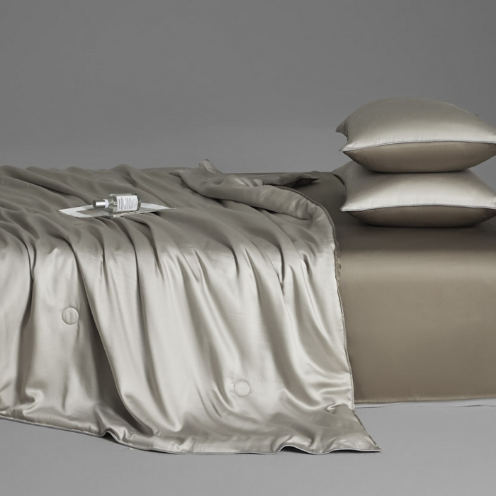 91家纺网 家纺一手货源 找家纺 AB家纺2025新品A类莱赛尔双拼50天丝空调夏被四件套 巴黎灰-古铜棕