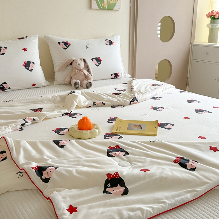 91家纺网 家纺一手货源 找家纺 麦伦家居 2025新款云柔针织棉大豆夏凉被 蝴蝶结女孩