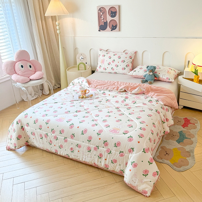 91家纺网 家纺一手货源 找家纺 熙宴家纺 2025新款A类水洗双层纱100%新疆棉花印花夏被空调被夏凉被 小兔花园