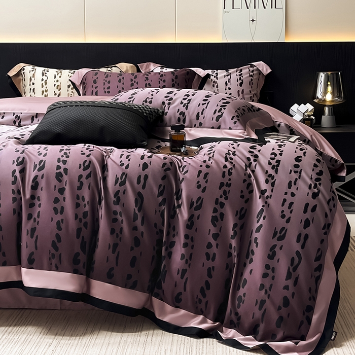 91家纺网 家纺一手货源 找家纺 爱妮菲2025夏季A类天丝棉夹棉床盖床笠四件套全棉纯棉纯色长绒棉真丝保护罩高级感全工艺床上用品 雨棠