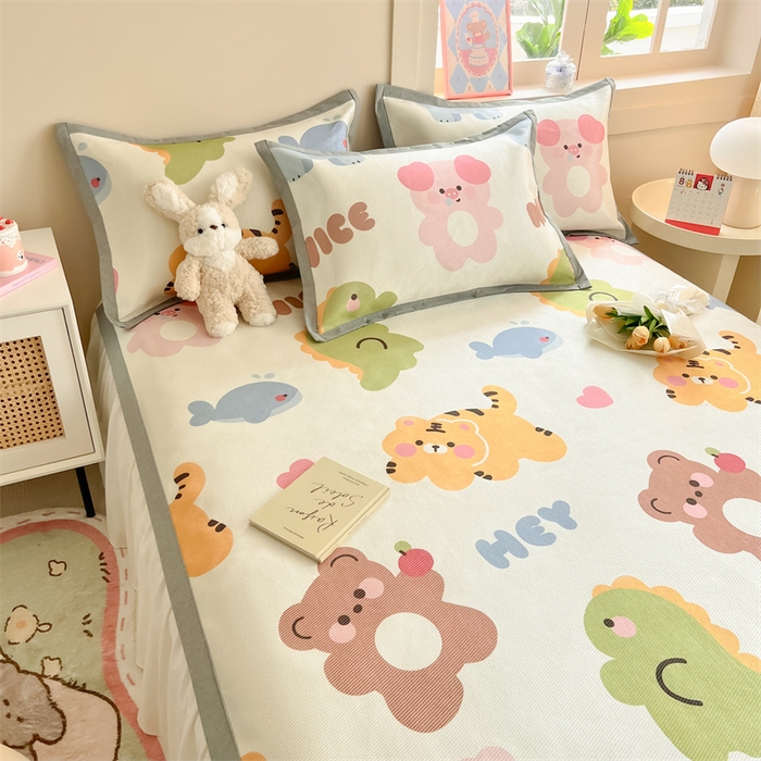 91家纺网 家纺一手货源 找家纺 典曼家纺 2025春夏新款250D冰丝宽边圆网冰丝凉席席子 动物乐园