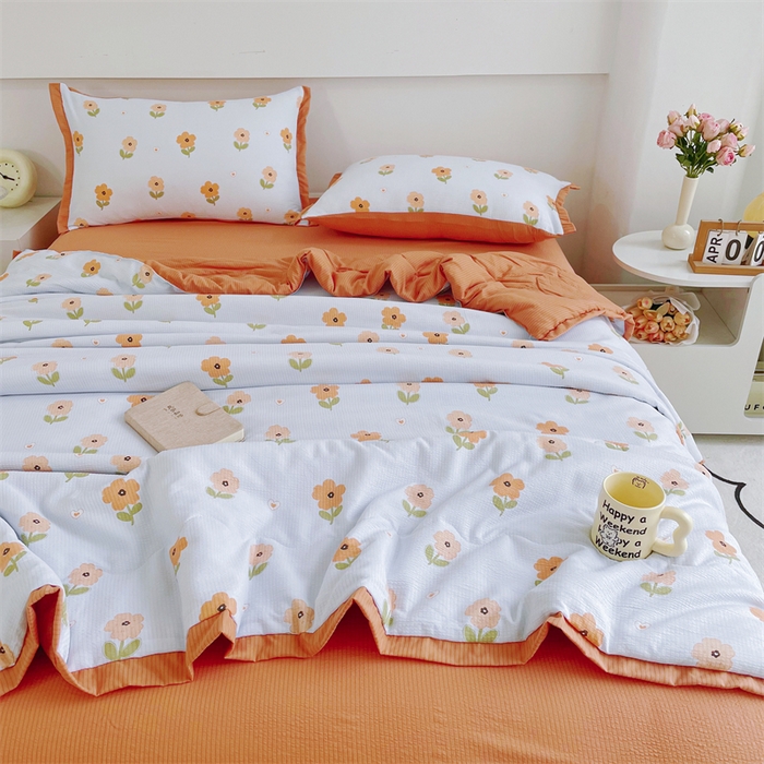 91家纺网 家纺一手货源 找家纺 南北家居 2025新款亲肤泡泡棉提花夏被 晓春