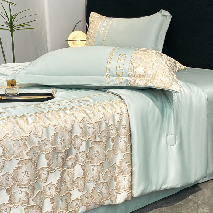 91家纺网 家纺一手货源 找家纺 子曰 2025新款金丝提花浮雕刺绣水洗真丝夏被四件套夏凉被空调被 花开朵朵-绿