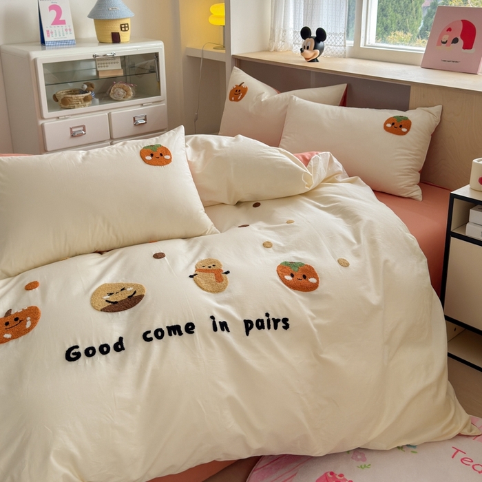 91家纺网 家纺一手货源 找家纺 如意朵2025新款全棉毛巾绣四件套 柿柿如意