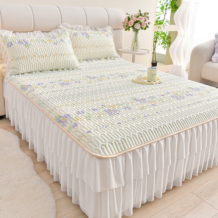 91家纺网 家纺一手货源 找家纺 畅畅家纺 2025新款夏季凉感丝印花足球花凉席夏被夏凉被空调被四件套 足球花-花香四溢