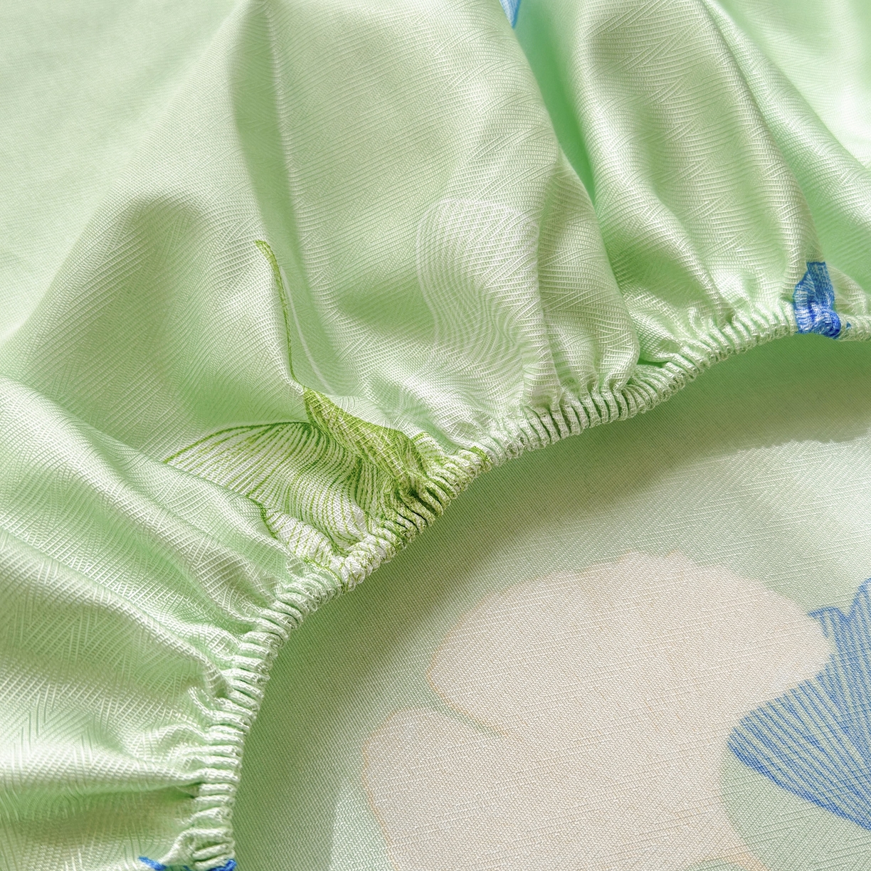 91家纺网 家纺一手货源 找家纺 乐居家纺 2025新款亲肤舒适活性印染水洗冰丝床笠 银杏叶-绿