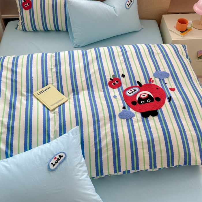 91家纺网 家纺一手货源 找家纺 如意朵2025新款全棉毛巾绣四件套 躲猫猫