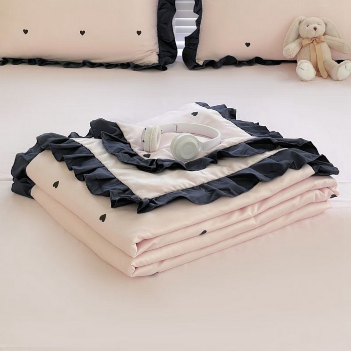 91家纺网 家纺一手货源 找家纺 绣女坊  2025新款水洗天丝夏被四件套 粉色爱心