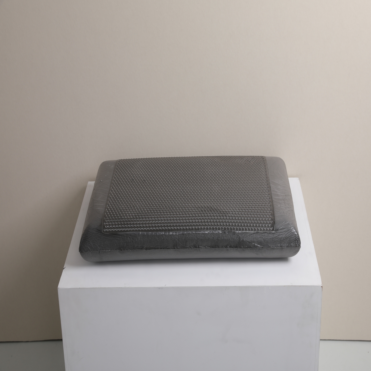 91家纺网 家纺一手货源 找家纺 其乐枕芯 2025新款凉感冰丝U型大头护颈枕枕头枕芯 岩石灰29*30cm/只(礼盒装)