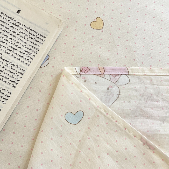 91家纺网 家纺一手货源 找家纺 Sweet dreams甜梦 2025新款全棉纯棉小清新印花床单单品单床单床单单件 草莓小猫