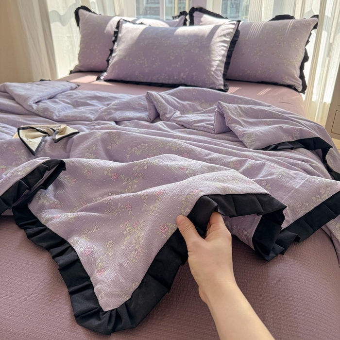 91家纺网 家纺一手货源 找家纺 芯贝儿 2025新款赫本风有氧云感m提花针织双层纱夏被夏凉被空调被四件套 紫萱