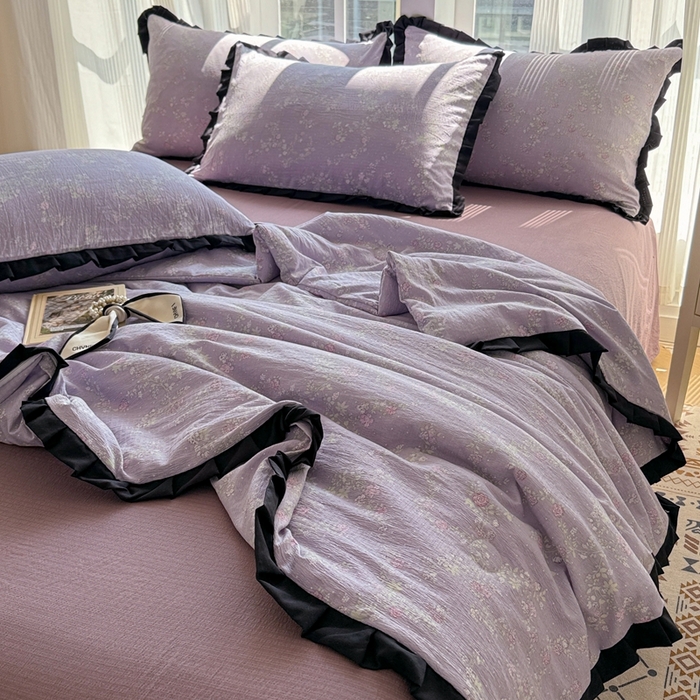 91家纺网 家纺一手货源 找家纺 芯贝儿 2025新款赫本风有氧云感m提花针织双层纱夏被夏凉被空调被四件套 紫萱