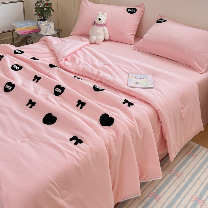 91家纺网 家纺一手货源 找家纺 （总）Sweet dreams甜梦 2025新款毛巾绣夏被夏凉被空调被四件套