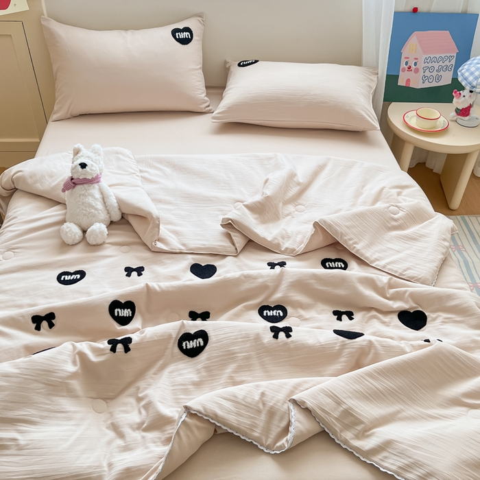 91家纺网 家纺一手货源 找家纺 （总）Sweet dreams甜梦 2025新款毛巾绣夏被夏凉被空调被四件套