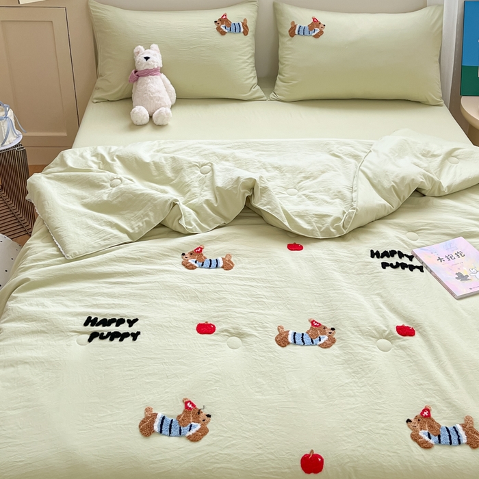 91家纺网 家纺一手货源 找家纺 Sweet dreams甜梦 2025新款毛巾绣夏被夏凉被空调被四件套 果绿小狗