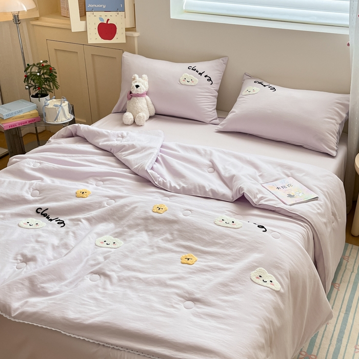 91家纺网 家纺一手货源 找家纺 Sweet dreams甜梦 2025新款毛巾绣夏被夏凉被空调被四件套 紫云朵