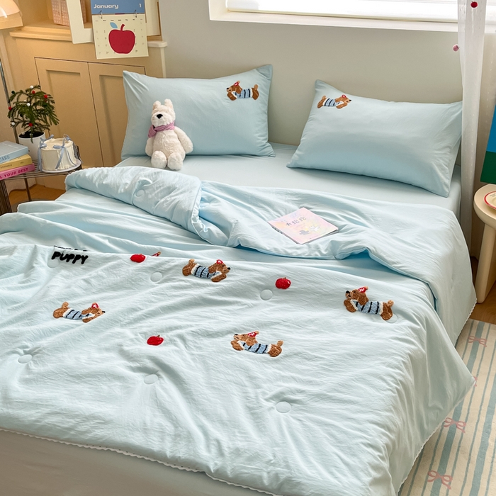 91家纺网 家纺一手货源 找家纺 Sweet dreams甜梦 2025新款毛巾绣夏被夏凉被空调被四件套 蓝小狗