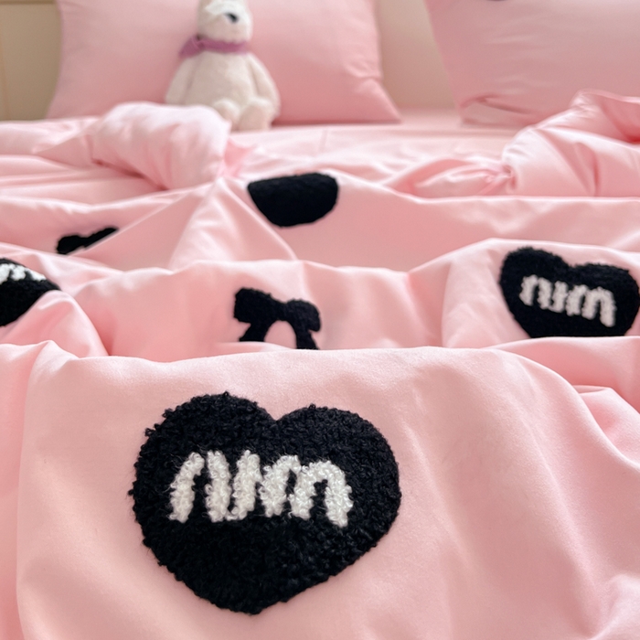 91家纺网 家纺一手货源 找家纺 Sweet dreams甜梦 2025新款毛巾绣夏被夏凉被空调被四件套 粉MIU