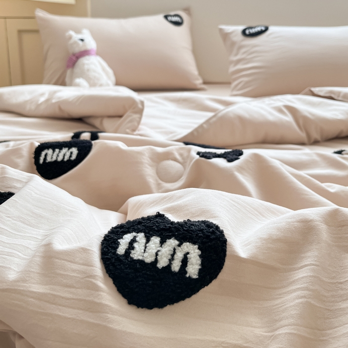 91家纺网 家纺一手货源 找家纺 Sweet dreams甜梦 2025新款毛巾绣夏被夏凉被空调被四件套 浅咖MIU