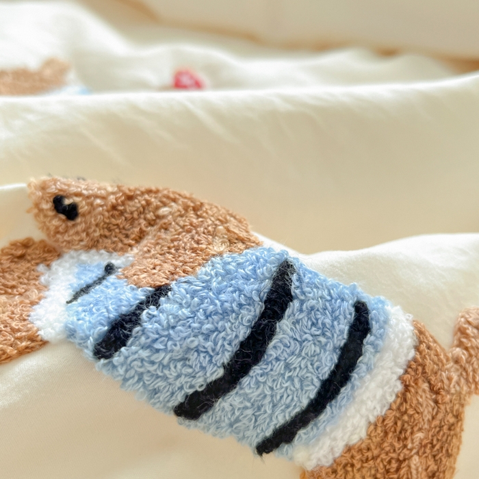 91家纺网 家纺一手货源 找家纺 Sweet dreams甜梦 2025新款毛巾绣夏被夏凉被空调被四件套 黄小狗