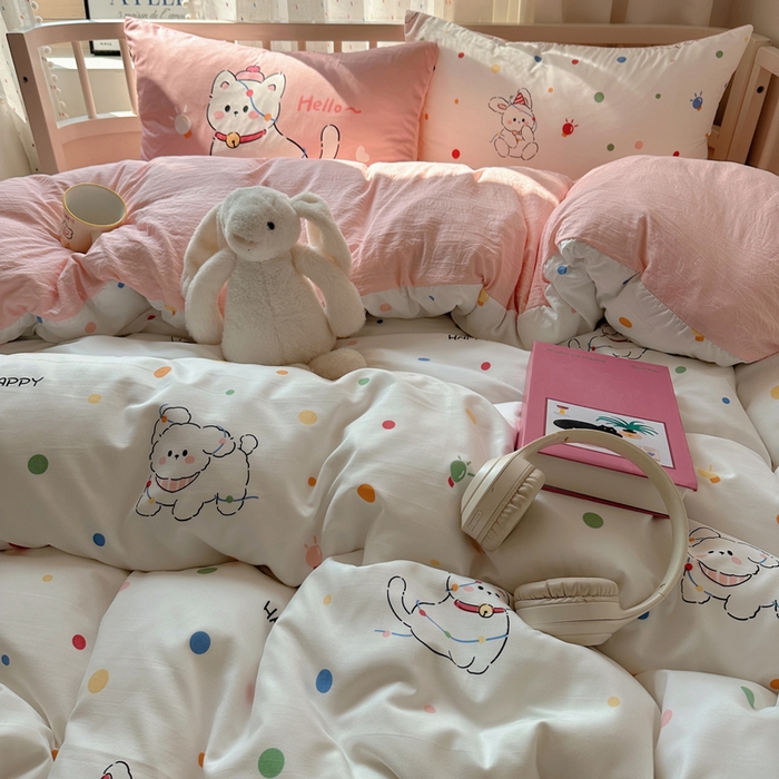 91家纺网 家纺一手货源 找家纺 顾里家纺 2025春夏新款韩系大版云朵棉四件套 波点好友