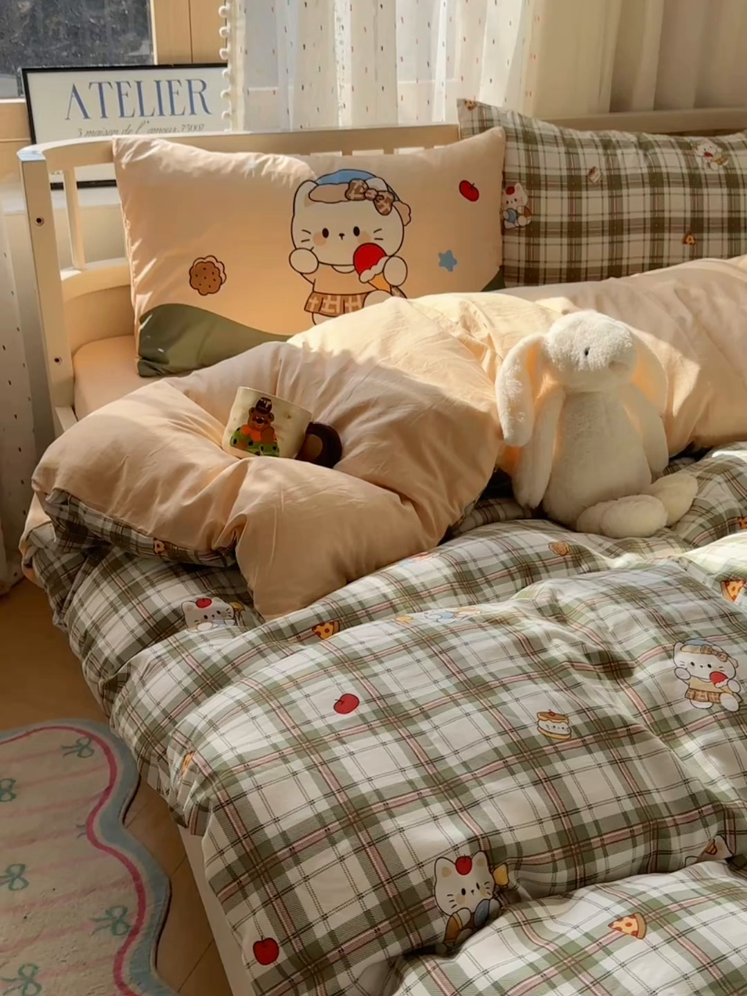 91家纺网 家纺一手货源 找家纺 顾里家纺 2025春夏新款韩系大版云朵棉四件套 复古K猫绿