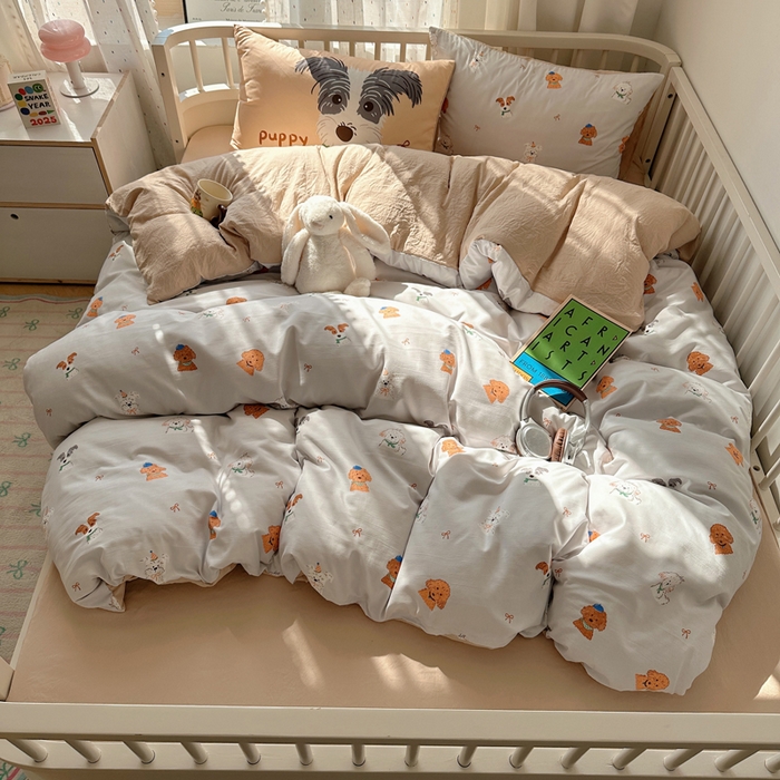 91家纺网 家纺一手货源 找家纺 顾里家纺 2025春夏新款韩系大版云朵棉四件套 狗狗派对