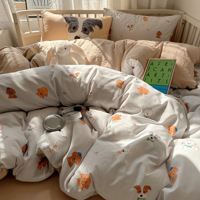 91家纺网 家纺一手货源 找家纺 顾里家纺 2025春夏新款韩系大版云朵棉四件套 狗狗派对