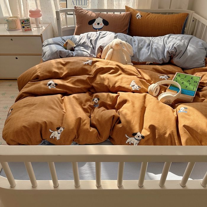 91家纺网 家纺一手货源 找家纺 顾里家纺 2025春夏新款韩系大版云朵棉四件套 帕拉狗