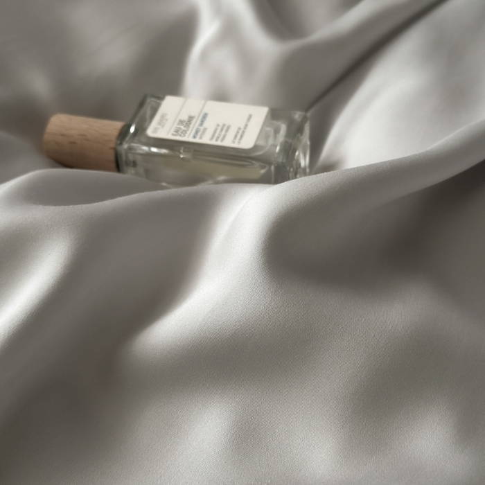 91家纺网 家纺一手货源 找家纺 琪格格纺织 2025春夏新款纯色莱赛尔天丝四件套 莱赛尔-冰川灰