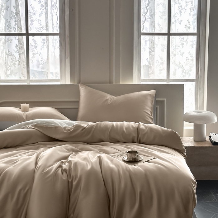 91家纺网 家纺一手货源 找家纺 琪格格纺织 2025春夏新款纯色莱赛尔天丝四件套 莱赛尔-夜幕咖配冰川灰