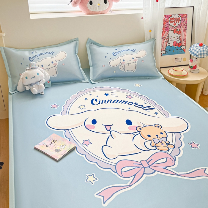 91家纺网 家纺一手货源 找家纺 金爱家 2025新款A类三丽鸥授权数码印花中分子1200D凉感冰丝宽边凉感软席 冰丝席-你好大耳狗