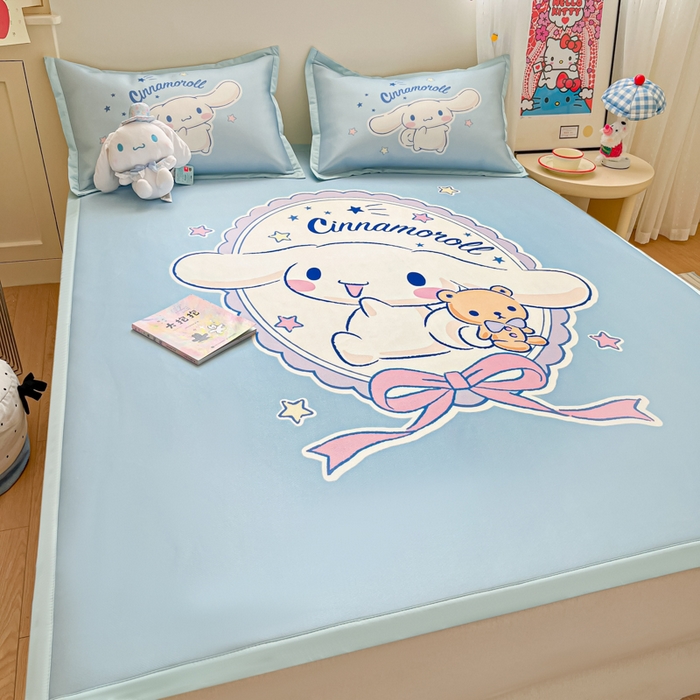 91家纺网 家纺一手货源 找家纺 金爱家 2025新款A类三丽鸥授权数码印花中分子1200D凉感冰丝宽边凉感软席 冰丝席-你好大耳狗