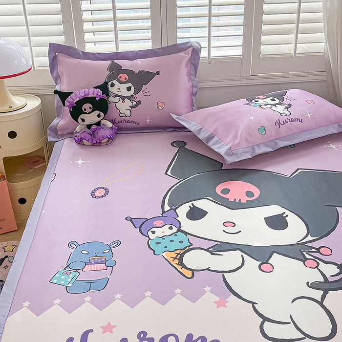 91家纺网 家纺一手货源 找家纺 金爱家 2025新款A类三丽鸥授权数码印花中分子1200D凉感冰丝宽边凉感软席 冰丝席-冰淇淋库洛米