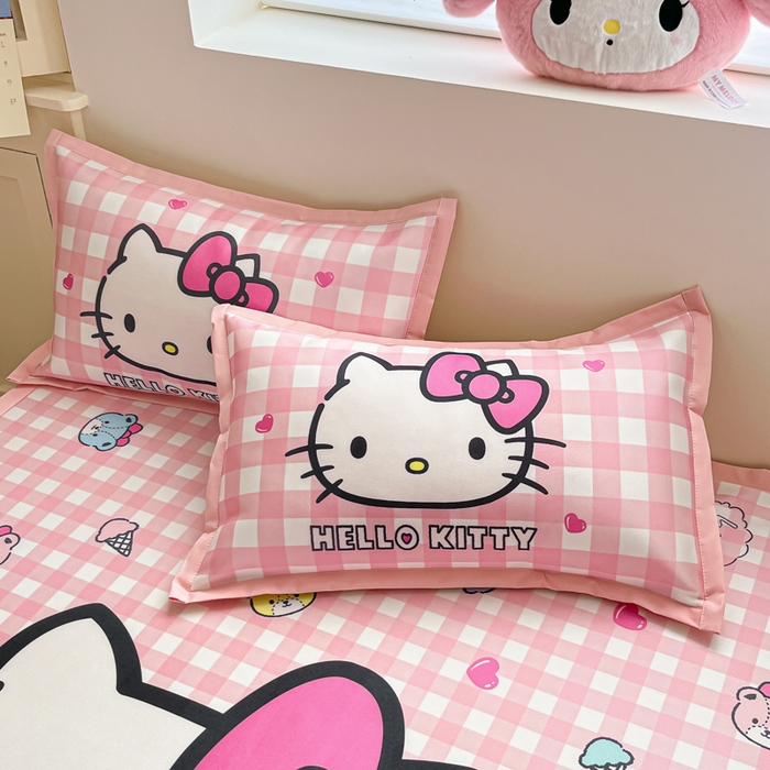 91家纺网 家纺一手货源 找家纺 金爱家 2025新款A类三丽鸥授权数码印花中分子1200D凉感冰丝宽边凉感软席 冰丝席-香香小熊kitty