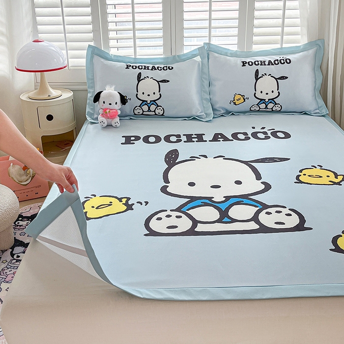 91家纺网 家纺一手货源 找家纺 金爱家 2025新款A类三丽鸥授权数码印花中分子1200D凉感冰丝宽边凉感软席 冰丝席-蓝色帕恰狗