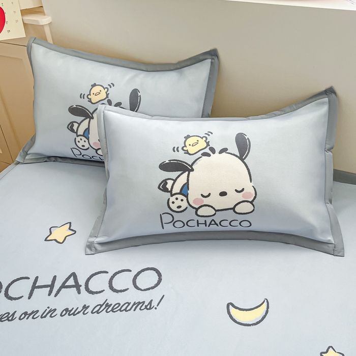 91家纺网 家纺一手货源 找家纺 金爱家 2025新款A类三丽鸥授权数码印花中分子1200D凉感冰丝宽边凉感软席 冰丝席-贪睡帕恰狗