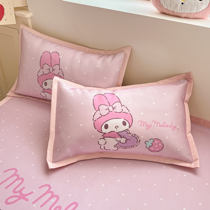 91家纺网 家纺一手货源 找家纺 金爱家 2025新款A类三丽鸥授权数码印花中分子1200D凉感冰丝宽边凉感软席 冰丝席-童话美乐蒂