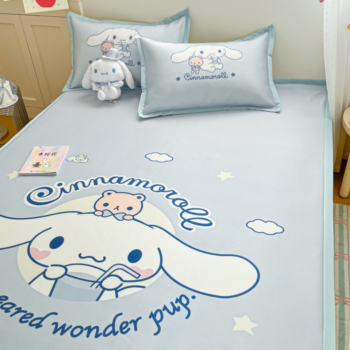 91家纺网 家纺一手货源 找家纺 金爱家 2025新款A类三丽鸥授权数码印花中分子1200D凉感冰丝宽边凉感软席 冰丝席-云朵大耳狗