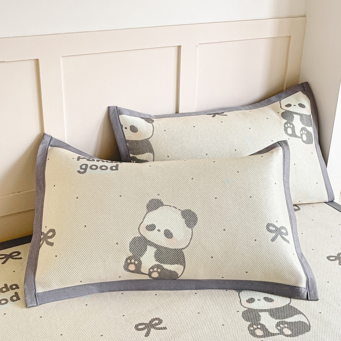 91家纺网 家纺一手货源 找家纺 柒月家居 2025新款小清新印花冰藤系列 熊猫团子